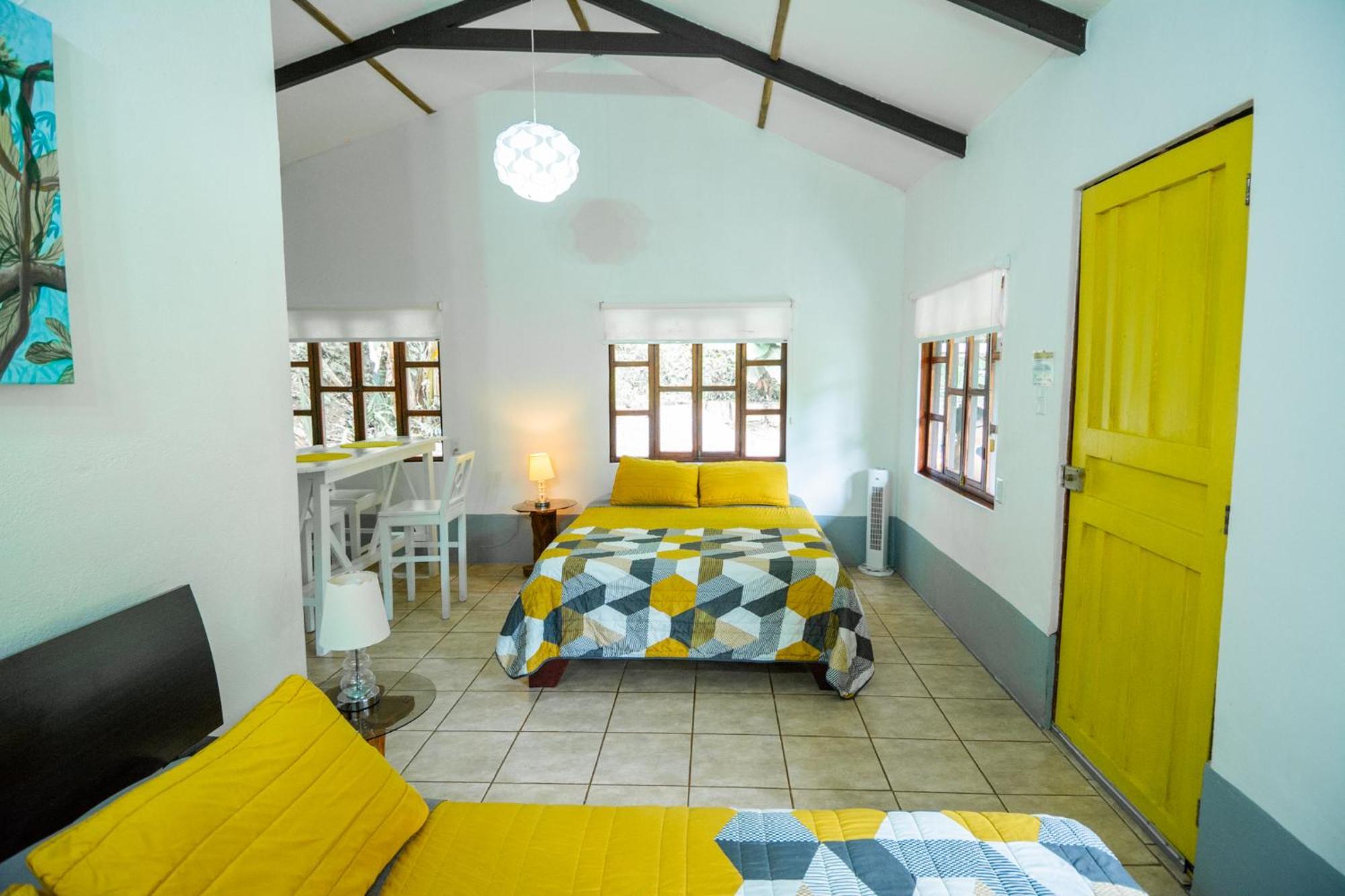 Selva Color - Forest & Beach Ecolodge Quebrada Ganado Room photo